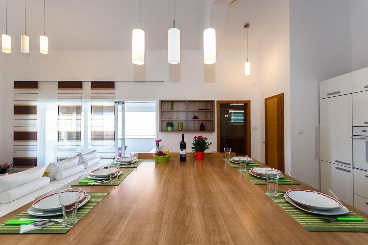 Apartment Adria 3 Малинска Екстериор снимка