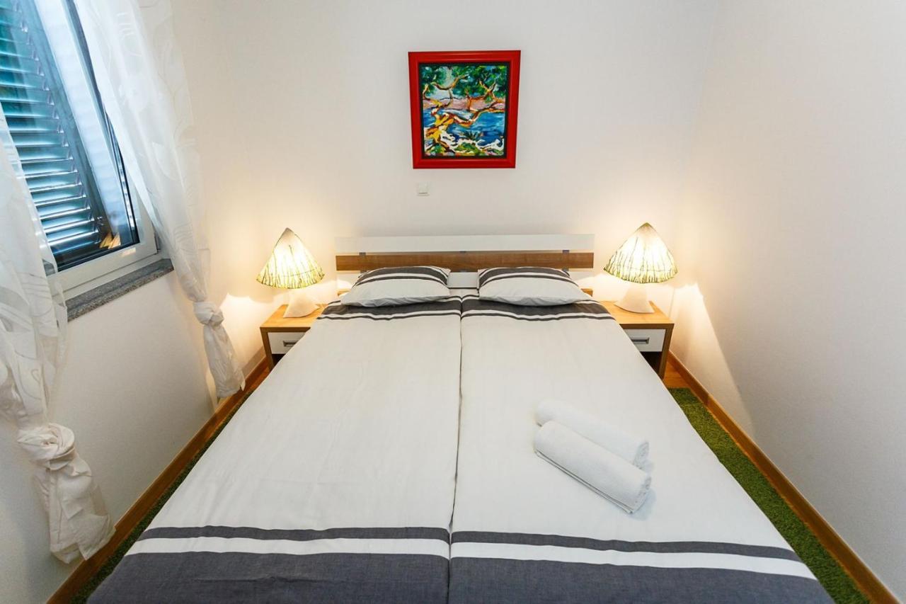 Apartment Adria 3 Малинска Екстериор снимка